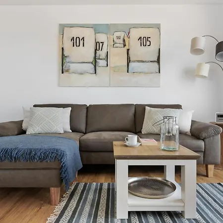 Amazing In דירה אולפניץ